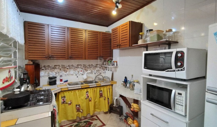 Imagem Imóvel com 3 Quartos à Venda, 72 m² em Cristal - Porto Alegre Imagem Imóvel com 3 Quartos à Venda, 72 m² em Cristal - Porto Alegre