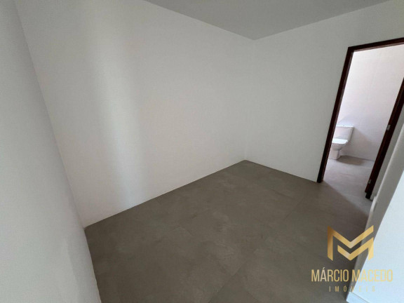 Imagem Casa com 4 Quartos à Venda, 257 m² em Cidade Alpha - Eusébio