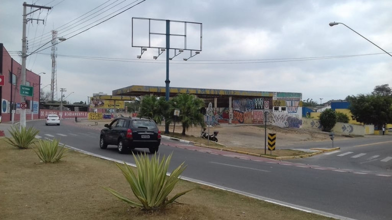 Terreno à Venda, 2.850 m² em Chácara Da Galega - Pindamonhangaba