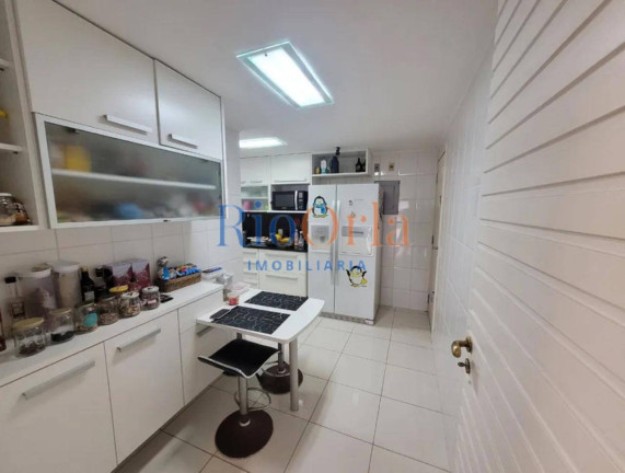 Imagem Apartamento com 4 Quartos à Venda, 164 m² em Barra Da Tijuca - Rio De Janeiro