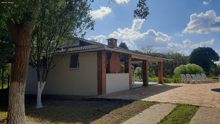 Chácara com 2 Quartos à Venda, 220 m² em Vila Maria Regina - Juatuba
