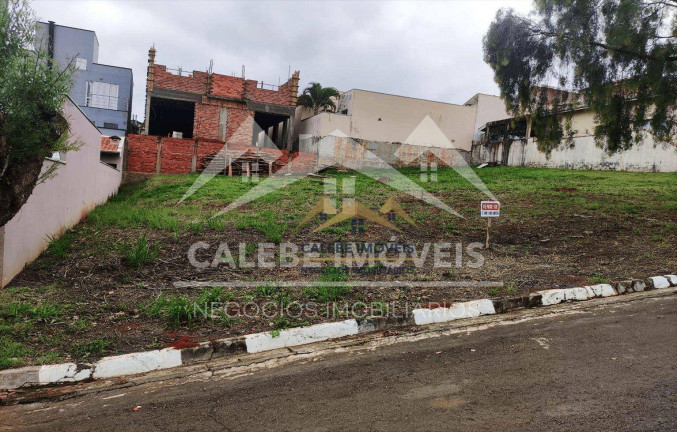 Terreno à Venda, 300 m² em Vila Monte Verde - Tatuí