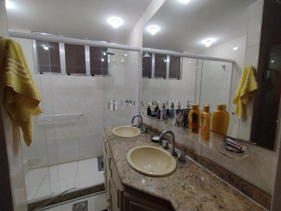 Imagem Apartamento com 3 Quartos à Venda, 210 m² em Copacabana - Rio De Janeiro