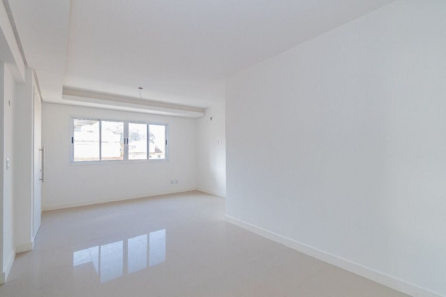 Imagem Imóvel com 2 Quartos à Venda, 69 m² em Tristeza - Porto Alegre Imagem Imóvel com 2 Quartos à Venda, 69 m² em Tristeza - Porto Alegre
