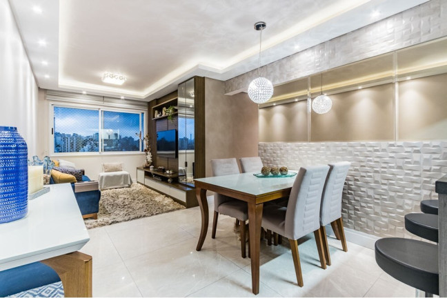 Apartamento com 3 Quartos à Venda, 74 m² em Rio Branco - Porto Alegre