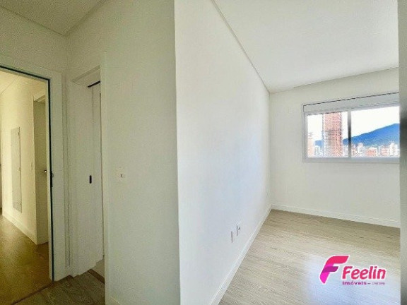 Imagem Apartamento com 4 Quartos à Venda, 148 m² em Castelo Branco - Itapema Imagem Apartamento com 4 Quartos à Venda, 148 m² em Castelo Branco - Itapema