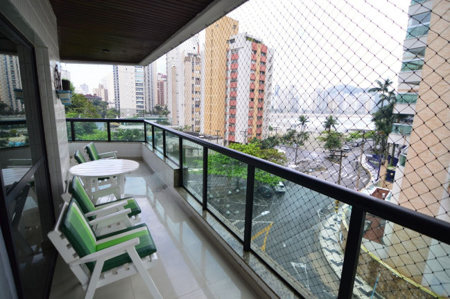 Apartamento com 3 Quartos à Venda, 100 m² em Jardim Astúrias - Guarujá