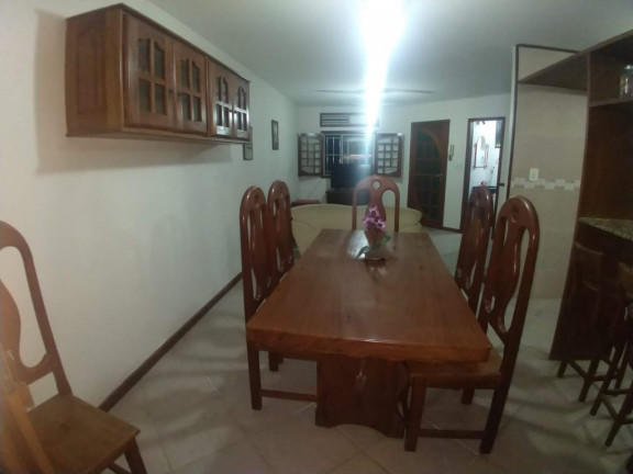 Imagem Imóvel com 3 Quartos à Venda, 170 m² em Braga - Cabo Frio