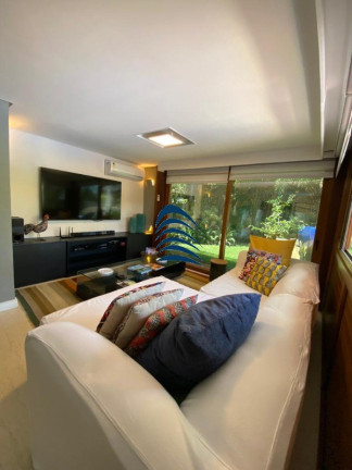 Imagem Casa com 4 Quartos à Venda, 400 m² em Busca Vida - Camaçari