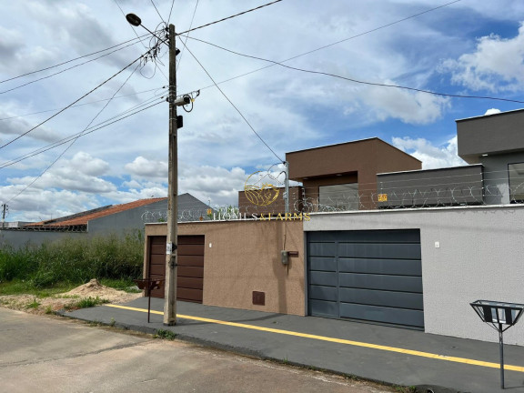 Imagem Casa com 3 Quartos à Venda, 120 m² em Jardim Boa Esperança - Aparecida De Goiânia