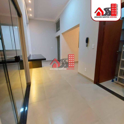 Imagem Casa com 3 Quartos à Venda, 253 m² em Vila Braz - Pirassununga Imagem Casa com 3 Quartos à Venda, 253 m² em Vila Braz - Pirassununga