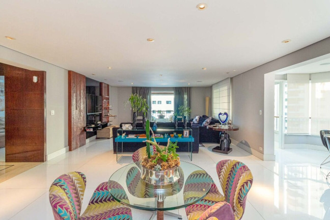 Imagem Apartamento com 4 Quartos à Venda, 320 m² em Tatuapé - São Paulo