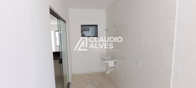 Imagem Casa com 2 Quartos à Venda, 70 m² em Mangabeira - Feira De Santana