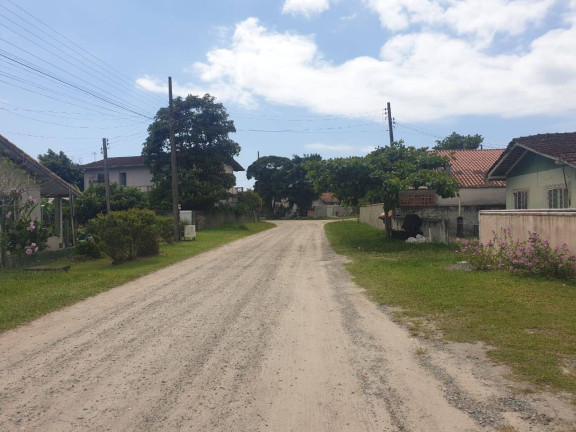Imagem Casa com 3 Quartos à Venda, 85 m² em Salinas - Balneário Barra Do Sul Imagem Casa com 3 Quartos à Venda, 85 m² em Salinas - Balneário Barra Do Sul