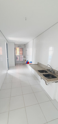 Imagem Cobertura com 4 Quartos à Venda, 300 m² em Adrianópolis - Manaus