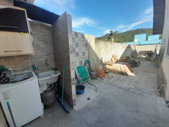 Imagem Casa com 4 Quartos à Venda, 148 m² em José Amandio - Bombinhas Imagem Casa com 4 Quartos à Venda, 148 m² em José Amandio - Bombinhas