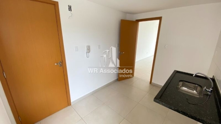 Imagem Apartamento com 2 Quartos à Venda, 80 m²