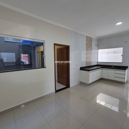 Imagem Casa com 3 Quartos à Venda, 160 m²