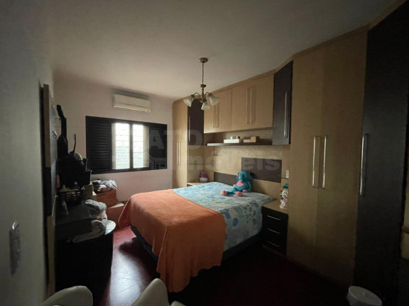 Imagem Casa com 3 Quartos à Venda, 320 m² em Jardins (polvilho) - Cajamar Imagem Casa com 3 Quartos à Venda, 320 m² em Jardins (polvilho) - Cajamar