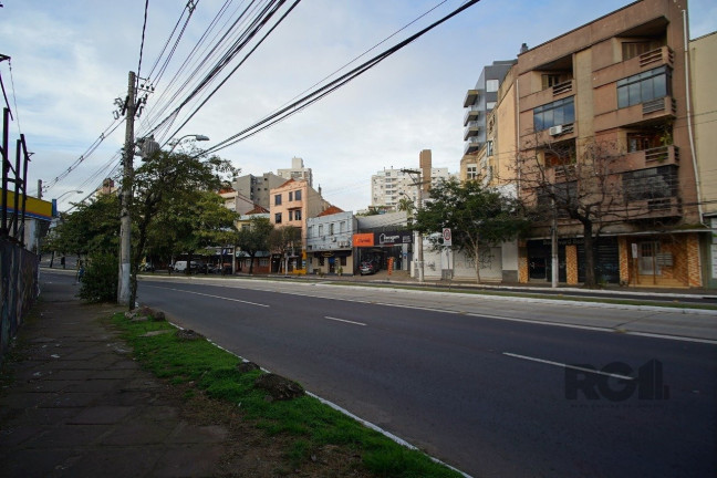 Imagem Loja para Alugar, em Petrópolis - Porto Alegre Imagem Loja para Alugar, em Petrópolis - Porto Alegre