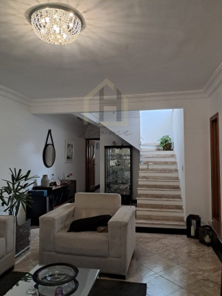 Imagem Casa com 3 Quartos à Venda, 220 m² em Campestre - Santo André