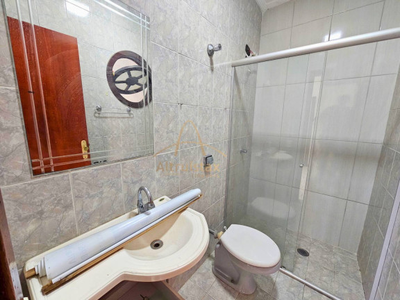Imagem Sobrado com 3 Quartos à Venda, 252 m² em Jardim D'abril - Osasco Imagem Sobrado com 3 Quartos à Venda, 252 m² em Jardim D'abril - Osasco
