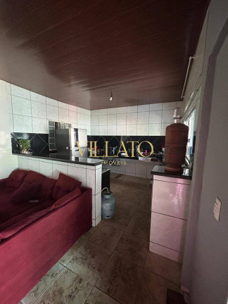 Imagem Casa com 5 Quartos à Venda, 200 m² em Jardim Fonte Nova - Goiânia Imagem Casa com 5 Quartos à Venda, 200 m² em Jardim Fonte Nova - Goiânia
