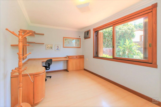 Imagem Casa com 4 Quartos à Venda, 334 m² em Ipanema - Porto Alegre