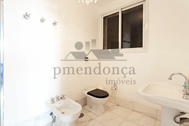 Imagem Apartamento com 3 Quartos à Venda, 230 m² em Consolação - São Paulo Imagem Apartamento com 3 Quartos à Venda, 230 m² em Consolação - São Paulo