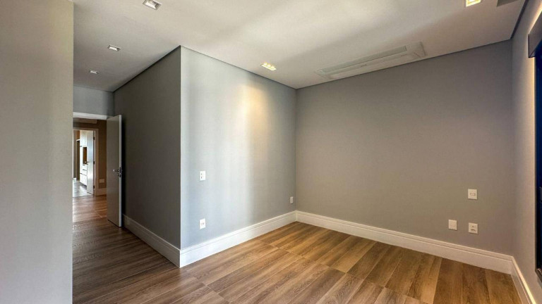 Imagem Apartamento com 4 Quartos à Venda, 344 m² em Alphaville - Barueri