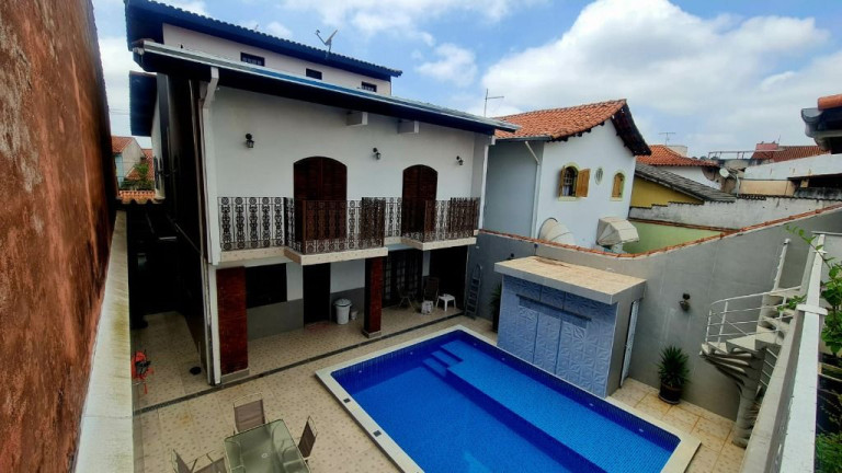 Sobrado com 3 Quartos à Venda, 278 m² em Jardim Realce - Suzano