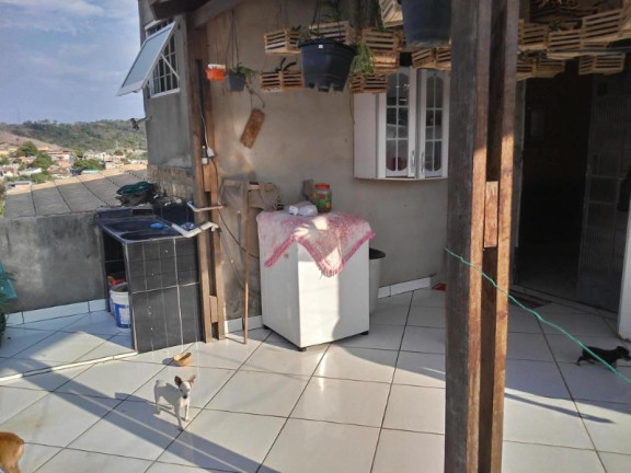 Imagem Casa com 3 Quartos à Venda, 180 m² em Capelinha - Betim
