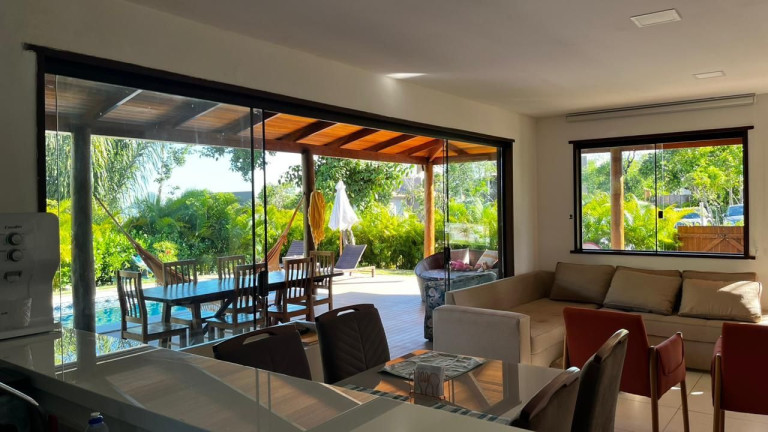 Imagem Casa com 4 Quartos à Venda, 350 m² em Galeria Alga Marinha - Mata De São João Imagem Casa com 4 Quartos à Venda, 350 m² em Galeria Alga Marinha - Mata De São João