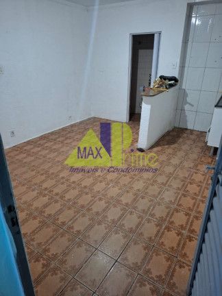 Casa com 1 Quarto para Alugar, 45 m² em Vila Santana - São Paulo