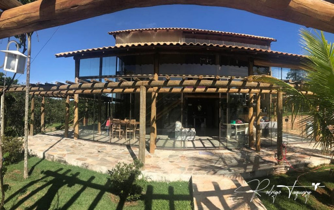 Casa de Condomínio com 3 Quartos à Venda, 165 m² em Hidrolandia - Hidrolândia