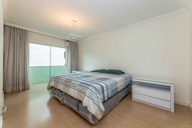 Imagem Casa de Condomínio com 3 Quartos à Venda, 174 m² em Seminário - Curitiba