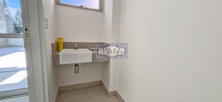 Imagem Cobertura com 4 Quartos à Venda, 330 m² em Barra Da Tijuca - Rio De Janeiro