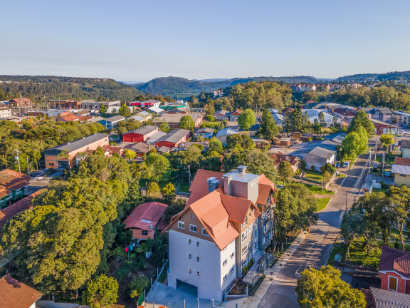 Imagem Imóvel com 2 Quartos à Venda, 69 m² em Carniel - Gramado Imagem Imóvel com 2 Quartos à Venda, 69 m² em Carniel - Gramado