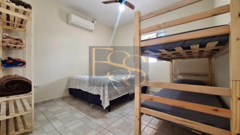 Imagem Casa com 2 Quartos à Venda, 75 m² em Balneário Jussara - Mongaguá Imagem Casa com 2 Quartos à Venda, 75 m² em Balneário Jussara - Mongaguá