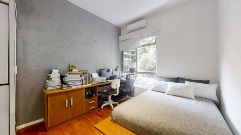 Imagem Imóvel com 3 Quartos à Venda, 119 m² em Lagoa - Rio De Janeiro Imagem Imóvel com 3 Quartos à Venda, 119 m² em Lagoa - Rio De Janeiro