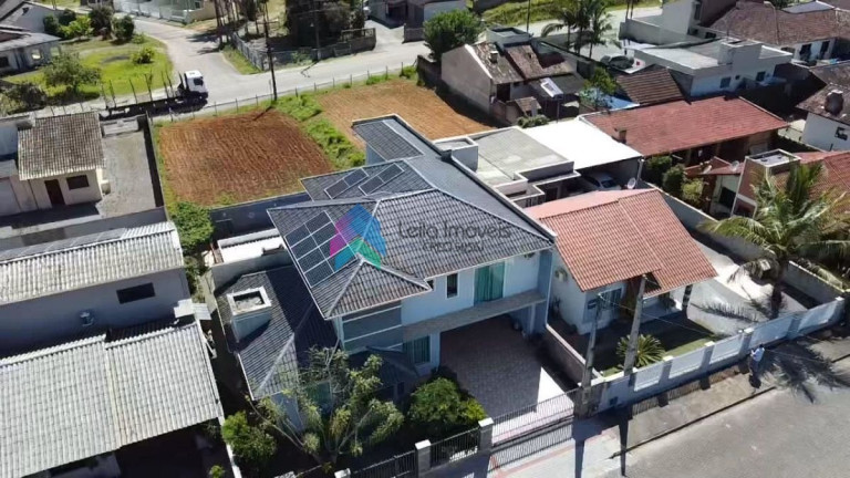 Imagem Casa com 1 Quarto à Venda, 347 m² em Escolinha - Guaramirim Imagem Casa com 1 Quarto à Venda, 347 m² em Escolinha - Guaramirim