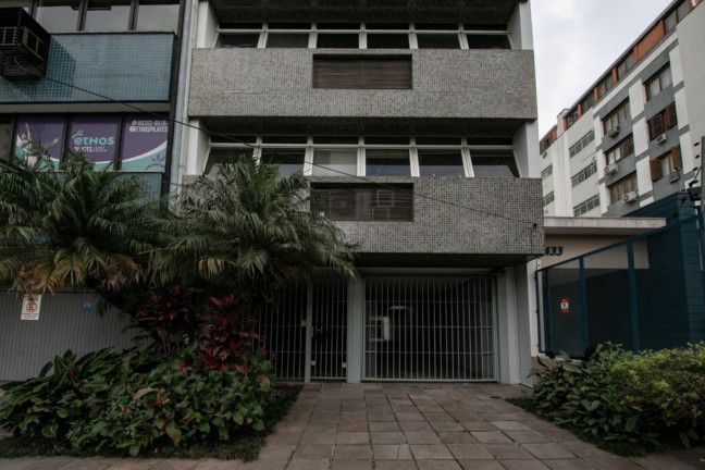 Imagem Imóvel à Venda, 320 m² em Petrópolis - Porto Alegre Imagem Imóvel à Venda, 320 m² em Petrópolis - Porto Alegre