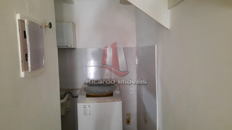 Imagem Imóvel com 3 Quartos à Venda, 150 m² em Cabo Frio