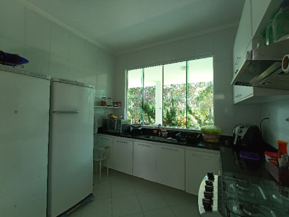 Imagem Casa com 3 Quartos à Venda, 240 m² em Busca Vida - Camaçari