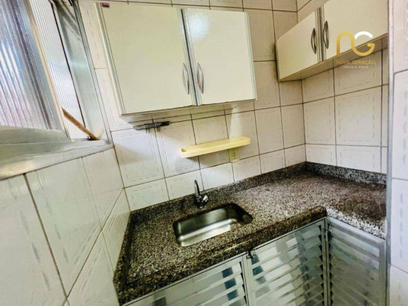Imagem Kitnet com 1 Quarto à Venda, 33 m² em Canto Do Forte - Praia Grande Imagem Kitnet com 1 Quarto à Venda, 33 m² em Canto Do Forte - Praia Grande