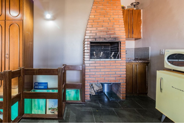 Imagem Casa com 4 Quartos à Venda, 216 m² em Partenon - Porto Alegre