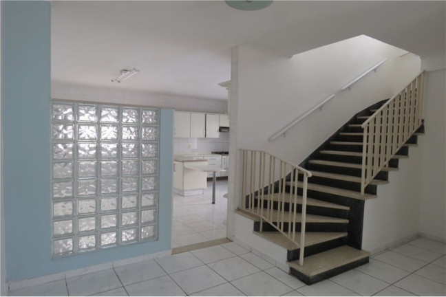 Imagem Casa com 3 Quartos à Venda, em Pinheiros - São Paulo Imagem Casa com 3 Quartos à Venda, em Pinheiros - São Paulo