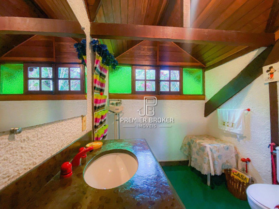 Imagem Casa com 5 Quartos à Venda, 196 m² em Carlos Guinle - Teresópolis Imagem Casa com 5 Quartos à Venda, 196 m² em Carlos Guinle - Teresópolis