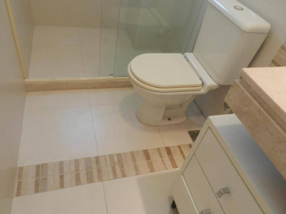 Imagem Imóvel com 3 Quartos à Venda, 477 m² em Praia Campista - Macaé Imagem Imóvel com 3 Quartos à Venda, 477 m² em Praia Campista - Macaé