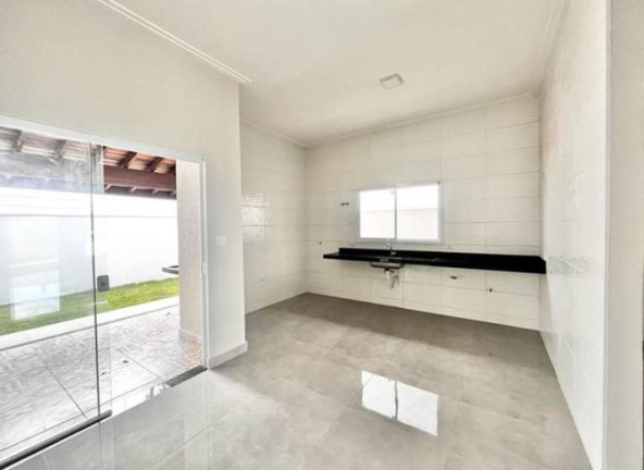 Imagem Casa com 3 Quartos à Venda, 250 m² em Loteamento Pinheiros De Tremembé - Tremembé
